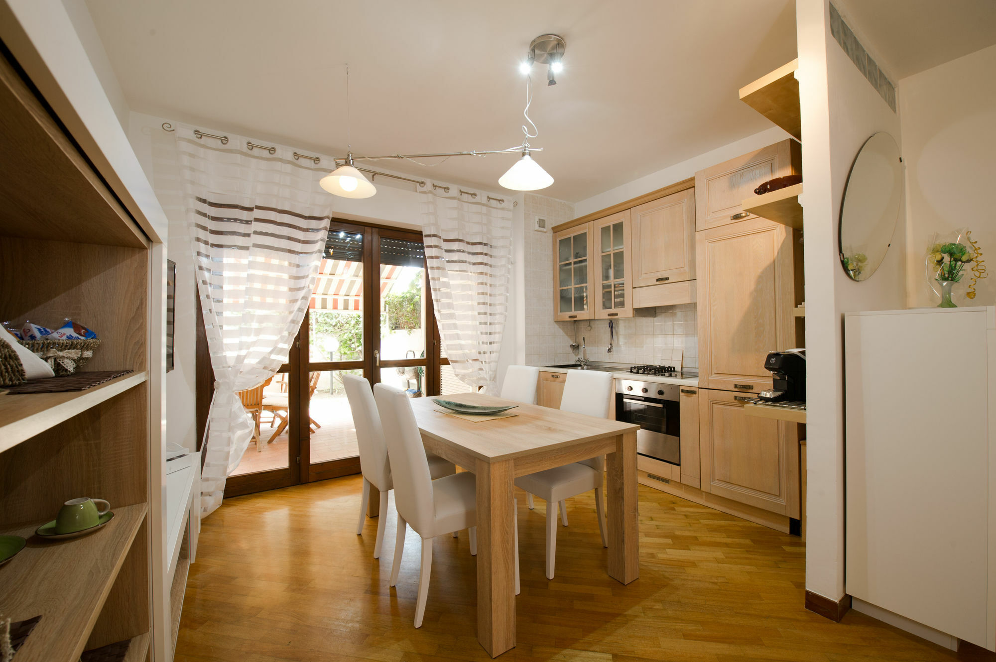 Domus Fiera Di Roma Village Фьюмичино Экстерьер фото